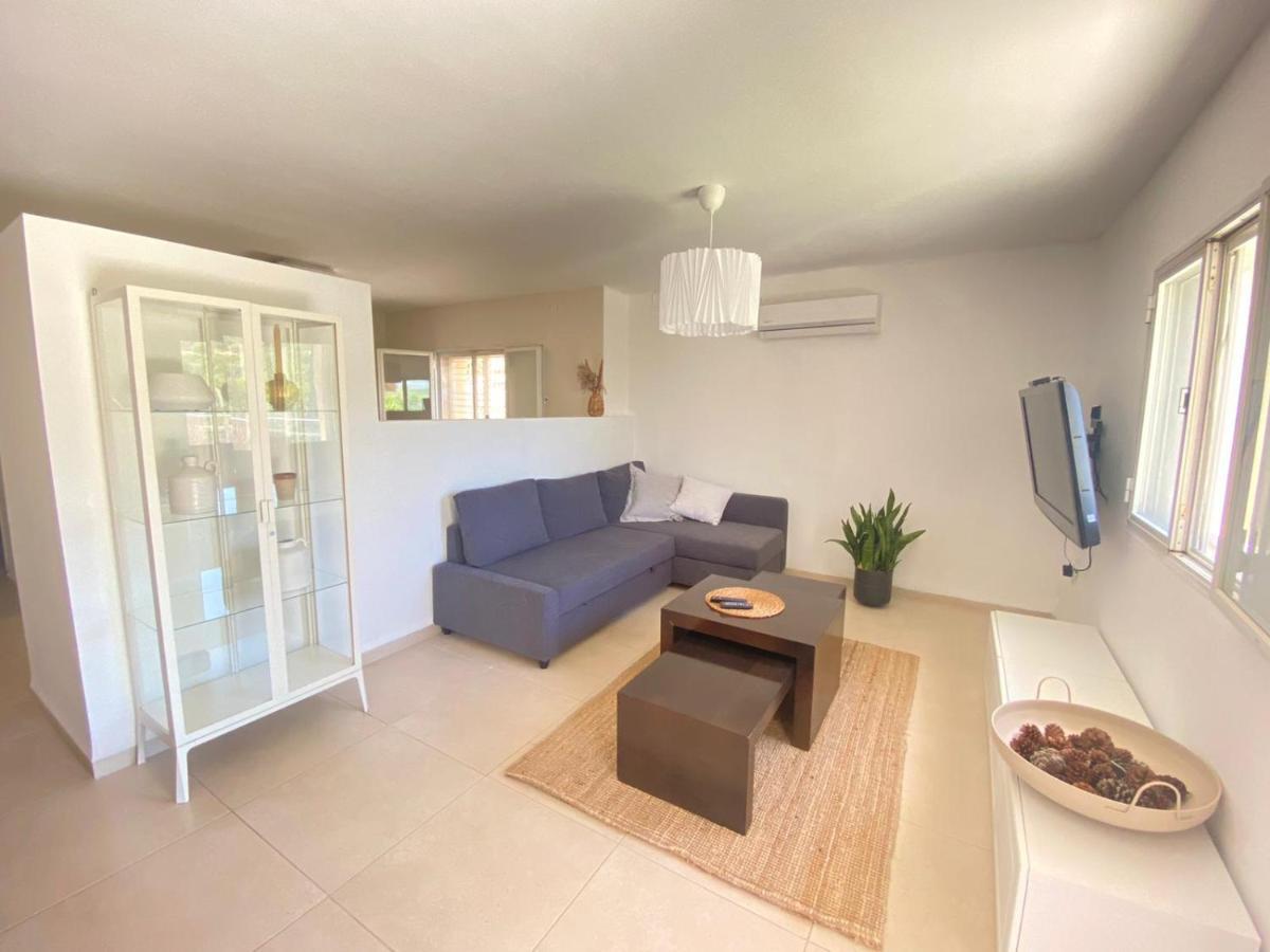 Ferienwohnung מול האגם Ma'alot-Tarshiha Exterior foto